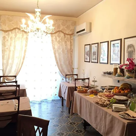 Couette-café Baronetto 4*